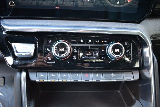 GMC Sierra 1500 4WD Crew Cab 147" Denali 2025