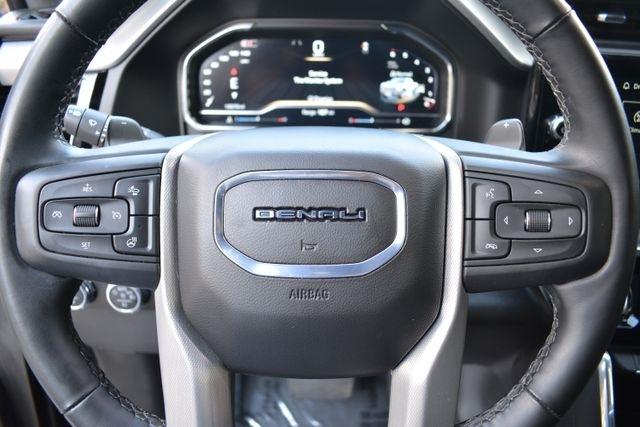 GMC Sierra 1500 4WD Crew Cab 147" Denali 2025
