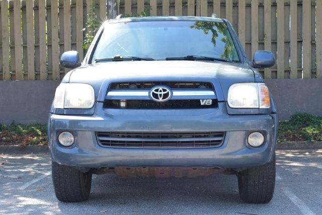 Toyota Sequoia 4dr Limited 4WD (Natl) 2005