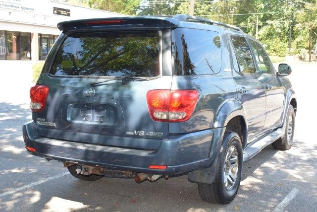 Toyota Sequoia 4dr Limited 4WD (Natl) 2005