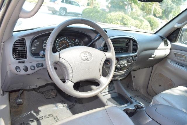 Toyota Sequoia 4dr Limited 4WD (Natl) 2005