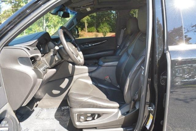 Cadillac Escalade 4WD 4dr Platinum 2019