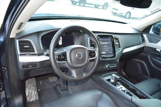 Volvo XC90 B5 AWD Core Bright Theme 7P 2024