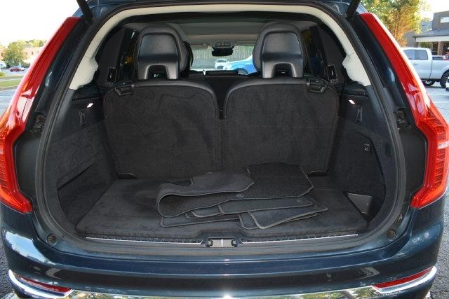 Volvo XC90 B5 AWD Core Bright Theme 7P 2024
