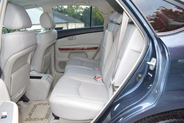 Lexus RX 330 4dr SUV AWD 2004