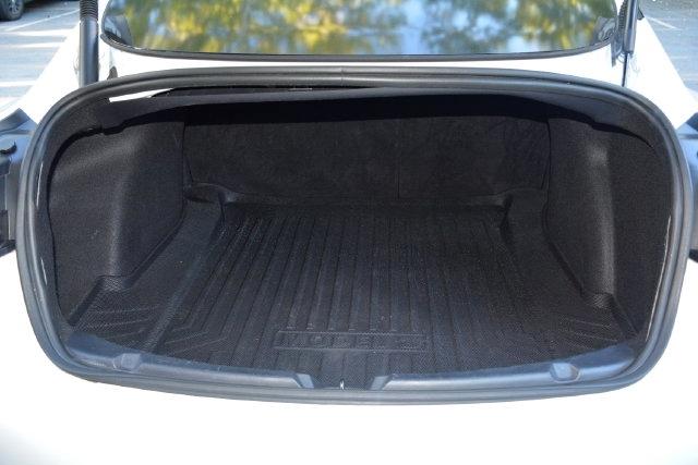 Tesla Model 3 RWD 2022