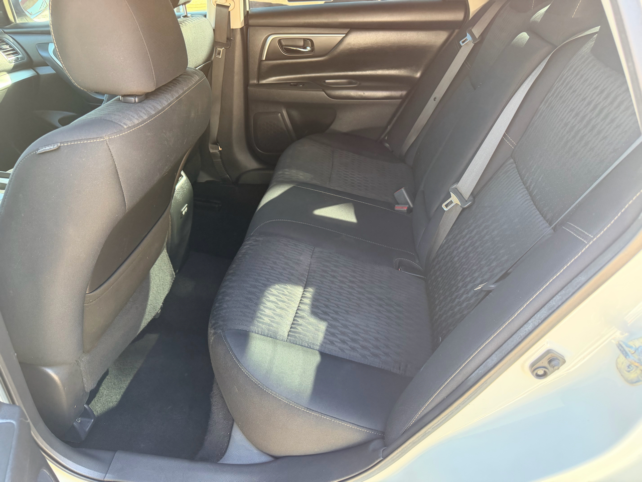 Nissan Altima 2.5 SV Sedan 2017 Nissan Altima 2.5 SV Sedan 2017