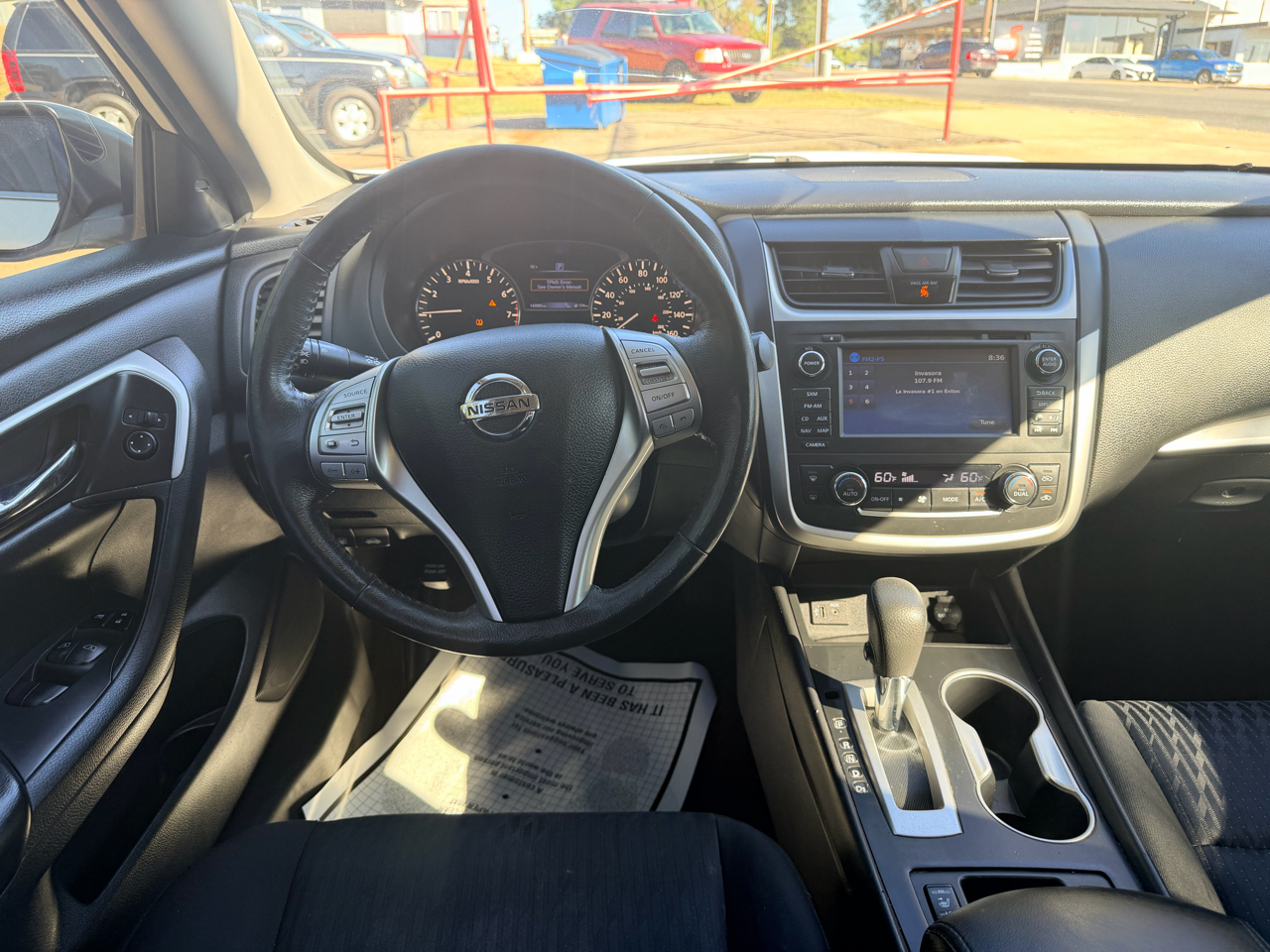 Nissan Altima 2.5 SV Sedan 2017 Nissan Altima 2.5 SV Sedan 2017