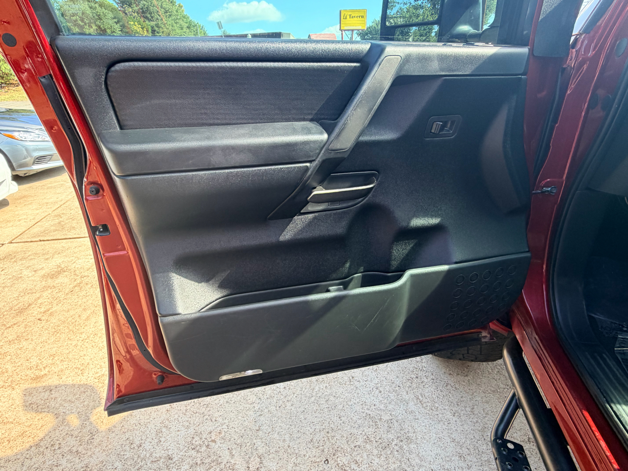 Nissan Titan 4WD Crew Cab SWB SV 2014 Nissan Titan 4WD Crew Cab SWB SV 2014