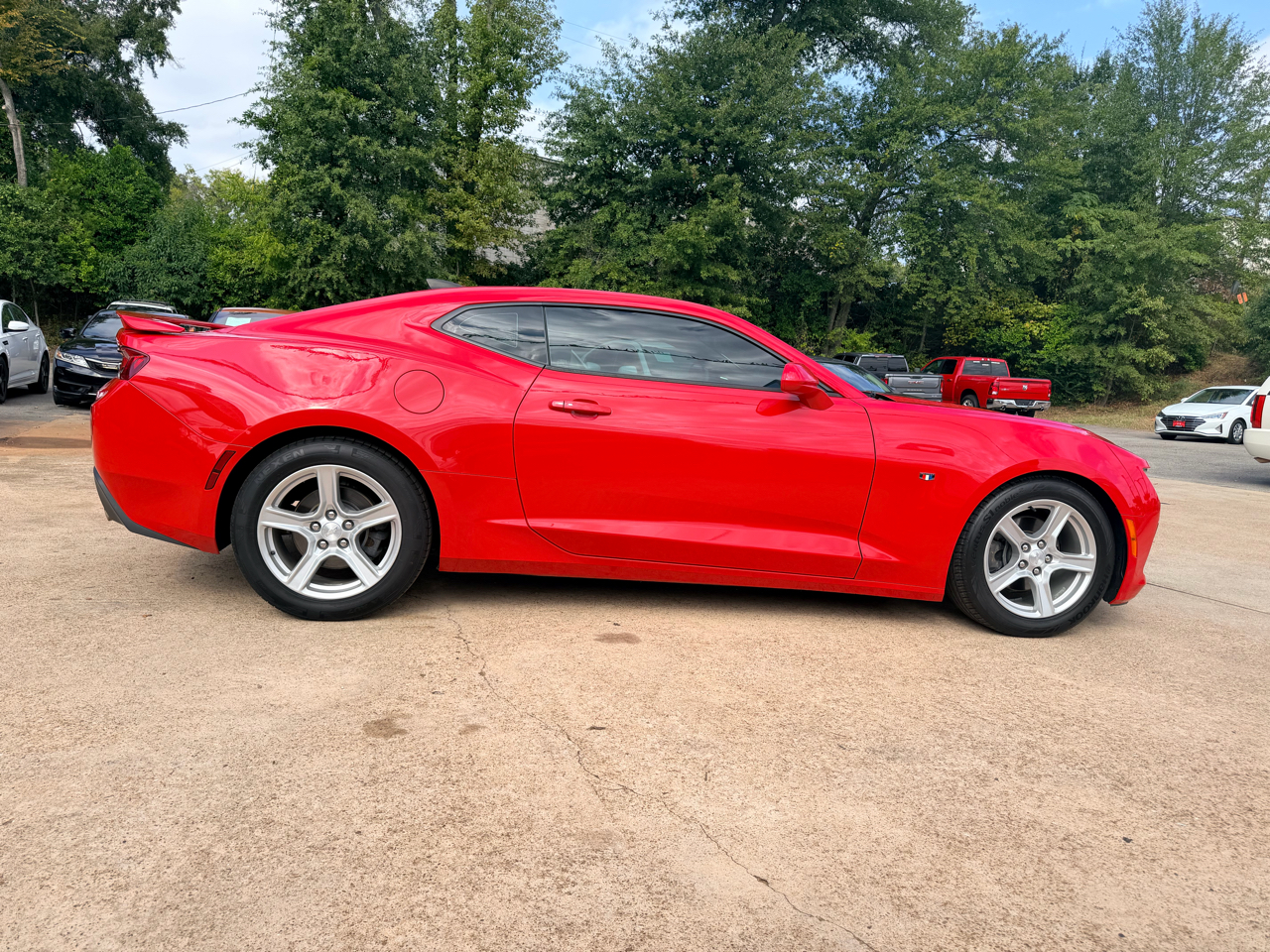 Chevrolet Camaro 2dr Cpe 1LT 2017 Chevrolet Camaro 2dr Cpe 1LT 2017