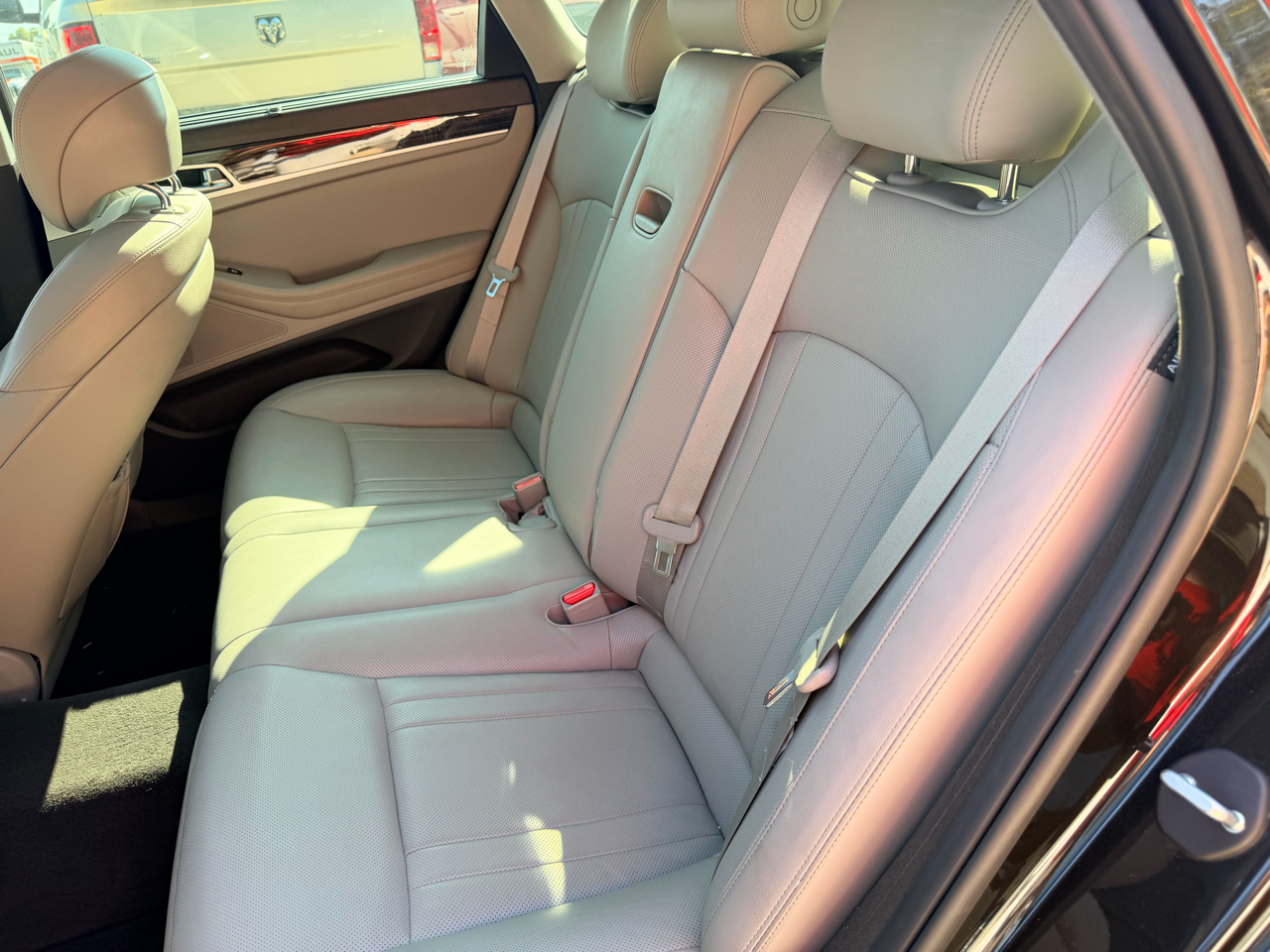 Genesis G80 3.8L RWD 2019 Genesis G80 3.8L RWD 2019
