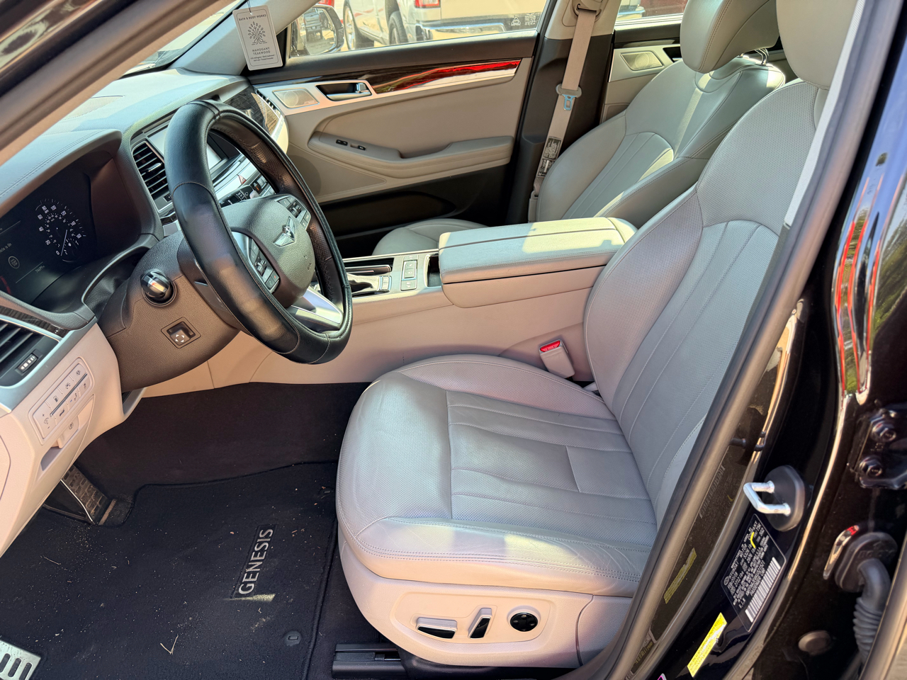 Genesis G80 3.8L RWD 2019 Genesis G80 3.8L RWD 2019
