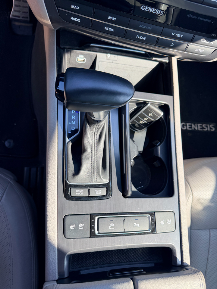 Genesis G80 3.8L RWD 2019 Genesis G80 3.8L RWD 2019