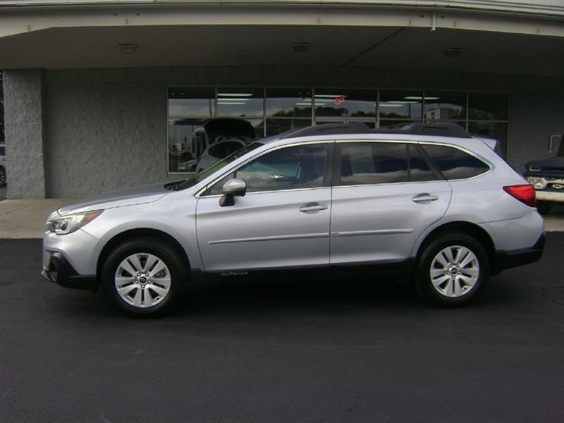 Subaru Outback 2.5i Premium 2018 Subaru Outback 2.5i Premium 2018