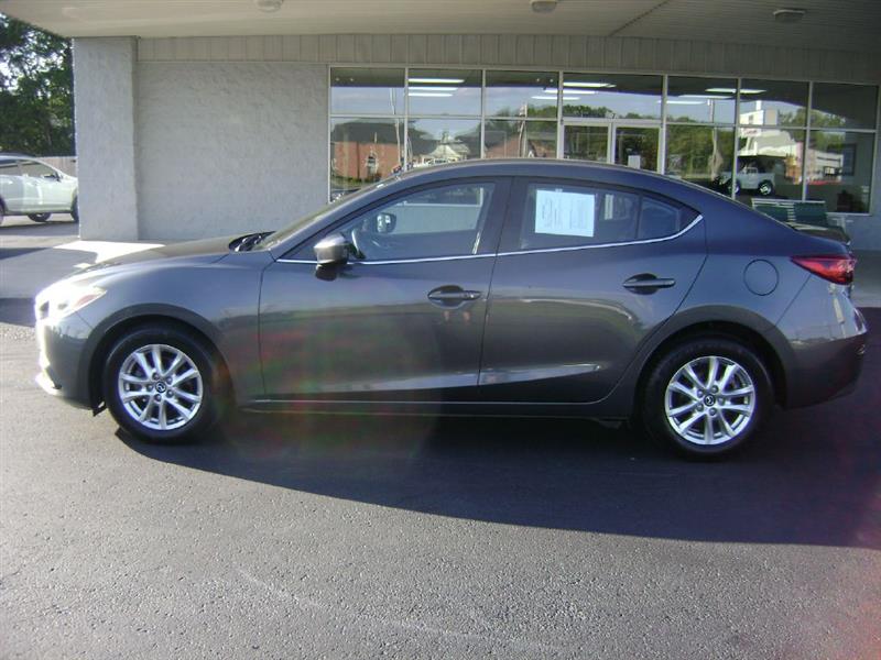 2014 Mazda Mazda3 Touring photo 2