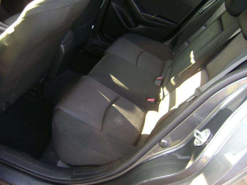 2014 Mazda Mazda3 Touring photo 9