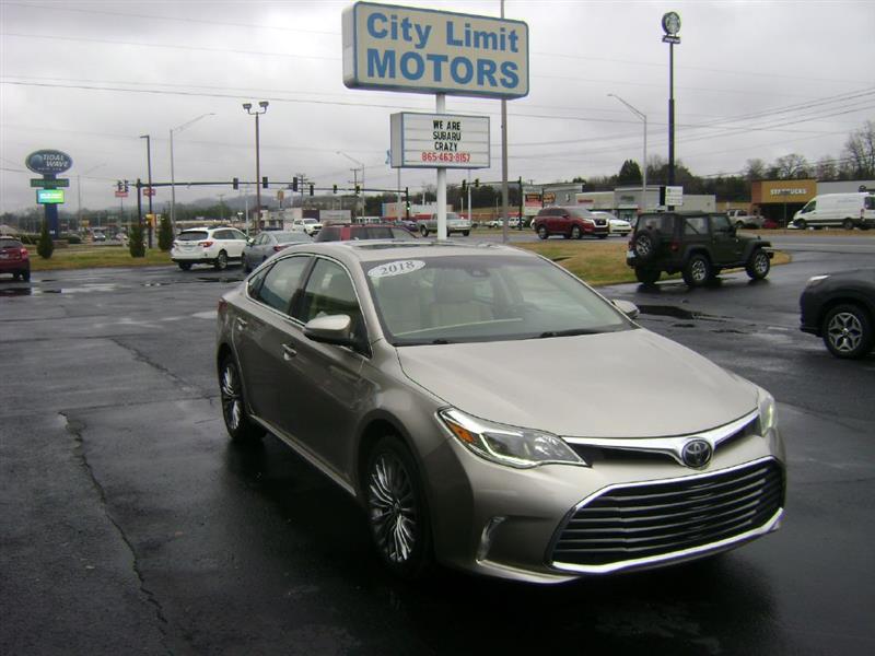 2018 Toyota Avalon XLE