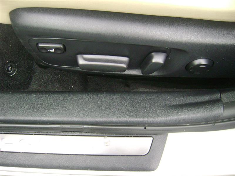 Toyota Avalon XLE 2018