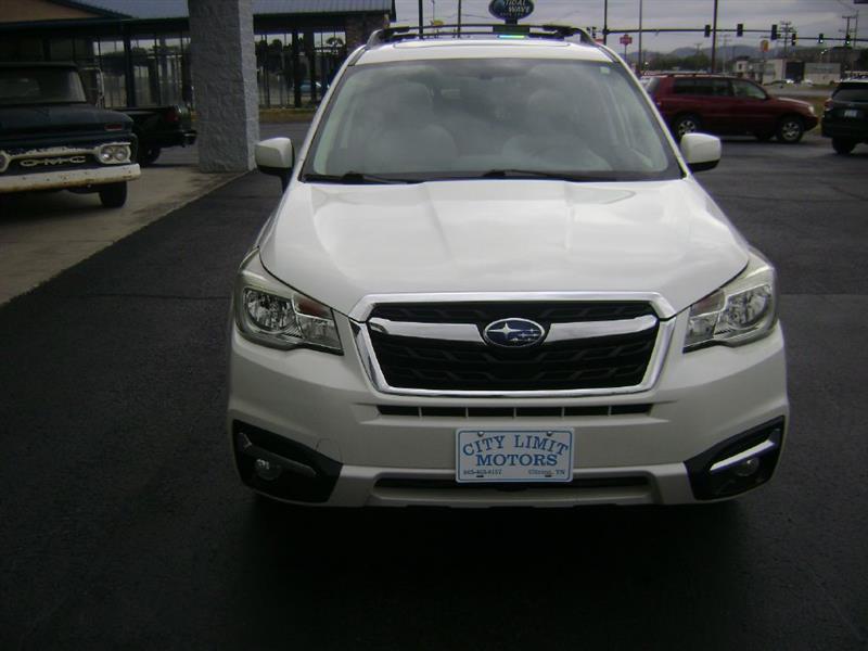 Subaru Forester 2.5i Limited 2017