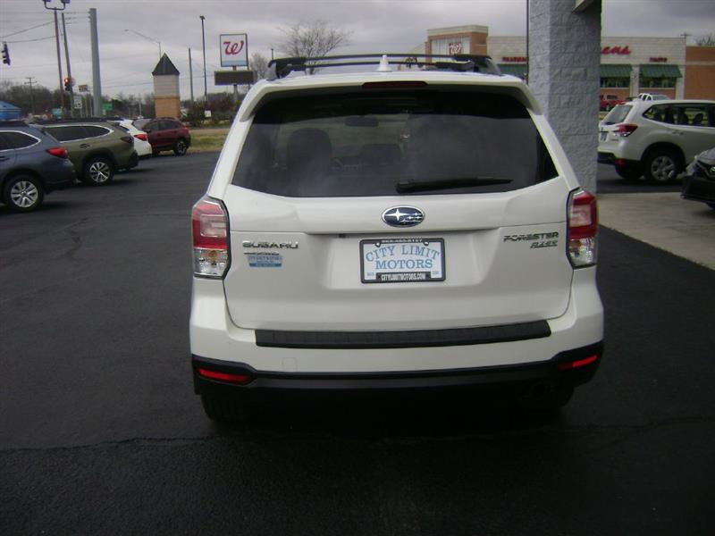 Subaru Forester 2.5i Limited 2017