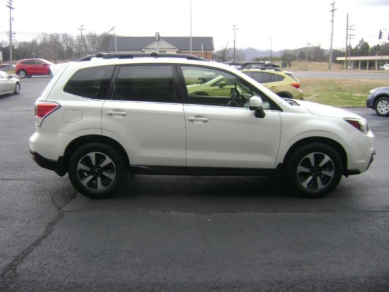 Subaru Forester 2.5i Limited 2017