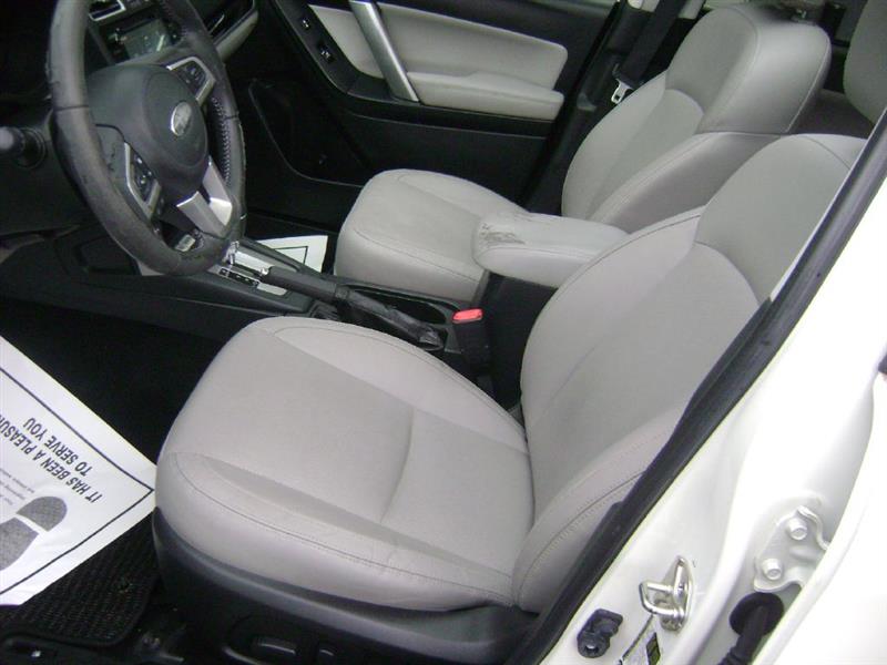 Subaru Forester 2.5i Limited 2017