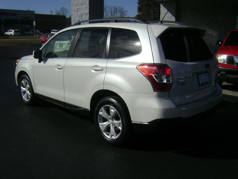 Subaru Forester 2.5i Limited 2015