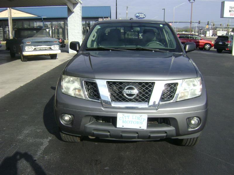 Nissan Frontier PRO-4X Crew Cab 5AT 4WD 2016