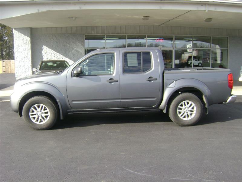 Nissan Frontier PRO-4X Crew Cab 5AT 4WD 2016
