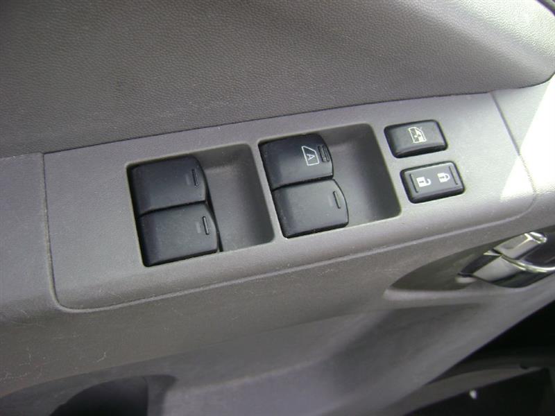 Nissan Frontier PRO-4X Crew Cab 5AT 4WD 2016