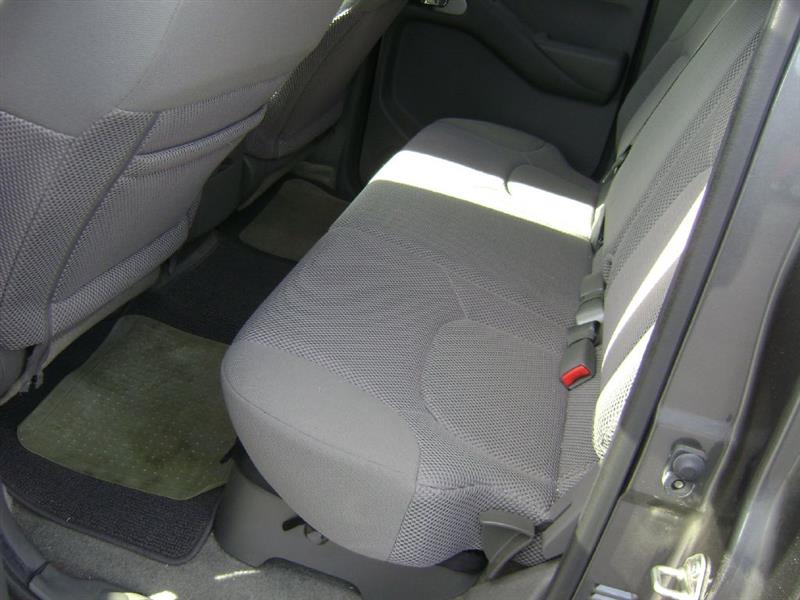 Nissan Frontier PRO-4X Crew Cab 5AT 4WD 2016