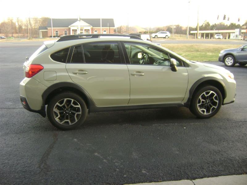 Subaru Crosstrek 2.0i Limited PZEV CVT 2017