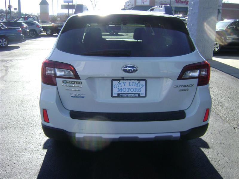 Subaru Outback 3.6R Limited 2015