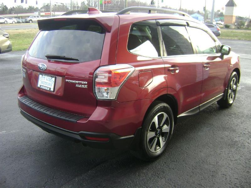 Subaru Forester 2.5i Limited 2017