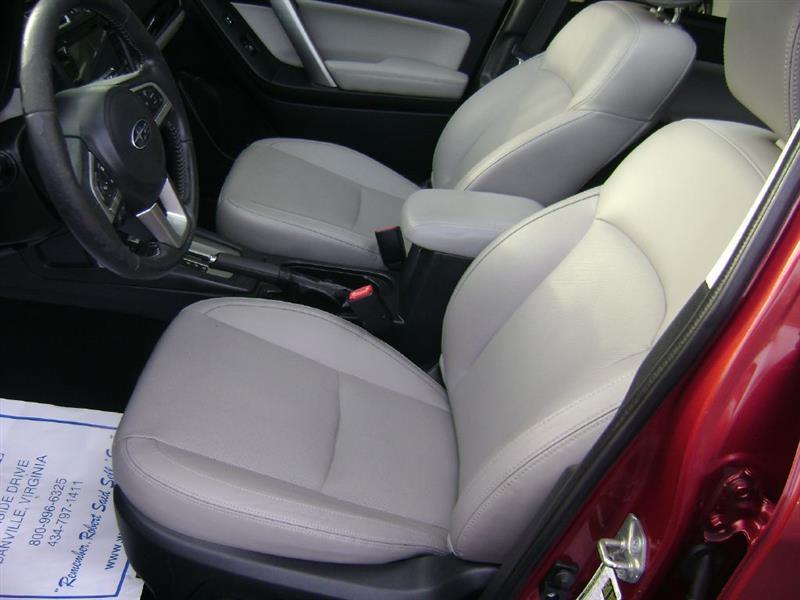 Subaru Forester 2.5i Limited 2017