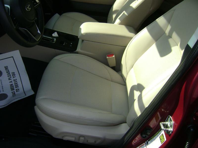 2019 Subaru Outback Limited - Photo 9