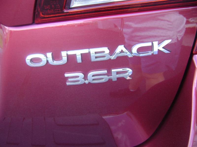 2019 Subaru Outback Limited - Photo 22