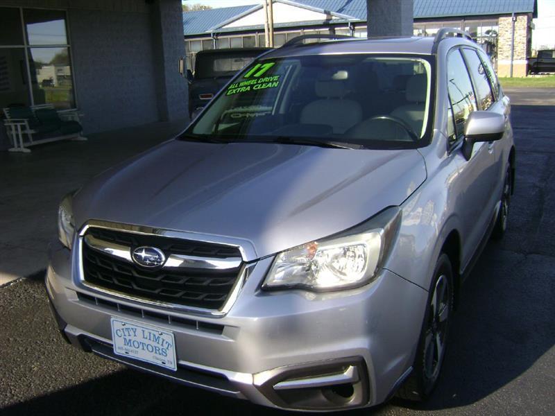 Subaru Forester 2.5i Premium PZEV CVT 2017