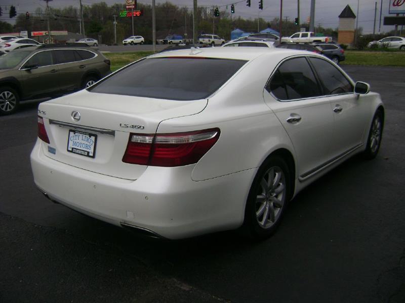 Lexus LS 460 Luxury Sedan 2007