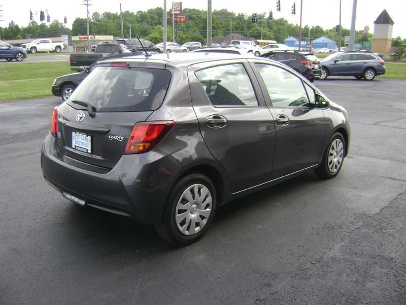 Toyota Yaris L 5-Door AT 2017