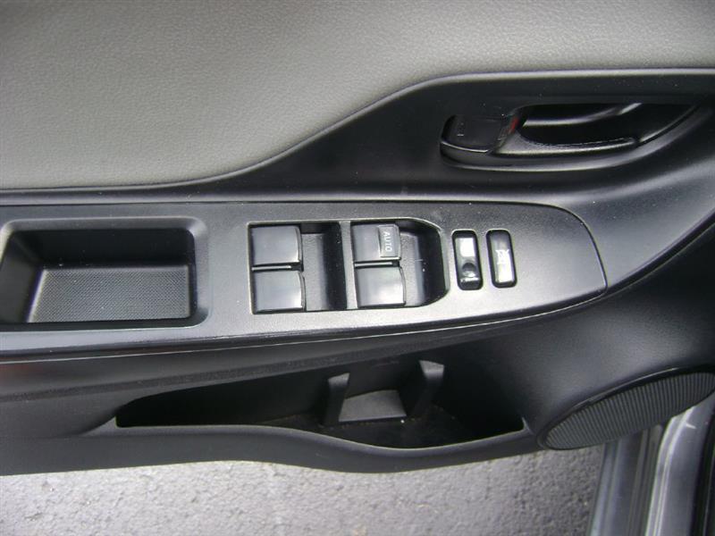 Toyota Yaris L 5-Door AT 2017