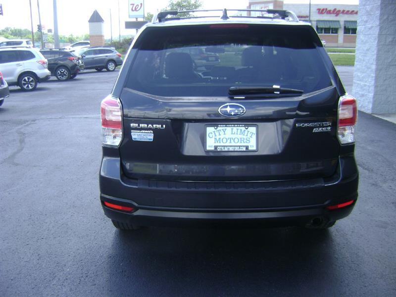 Subaru Forester 2.5i Limited 2017