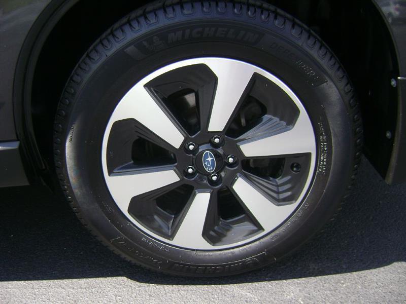 Subaru Forester 2.5i Limited 2017