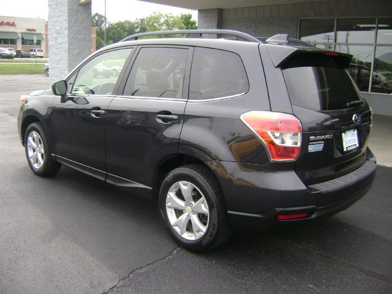 Subaru Forester 2.5i Limited 2016