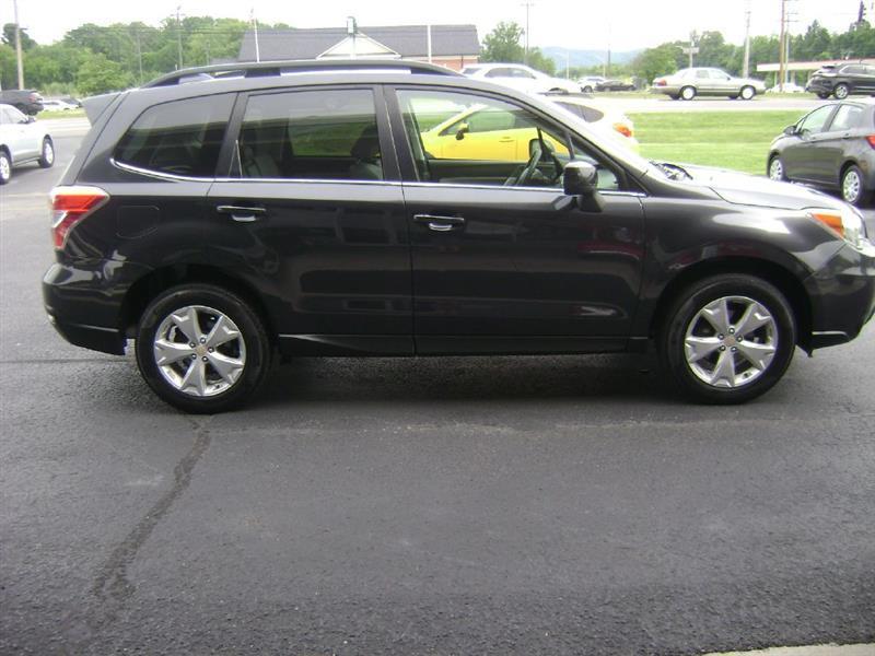 2016 Subaru Forester i Limited - Photo 8