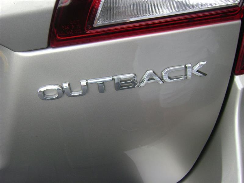 Subaru Outback 2.5i Limited 2015
