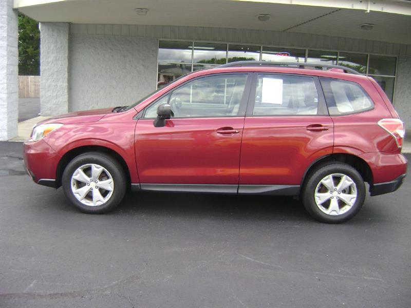 Subaru Forester 2.5i Premium PZEV CVT 2016