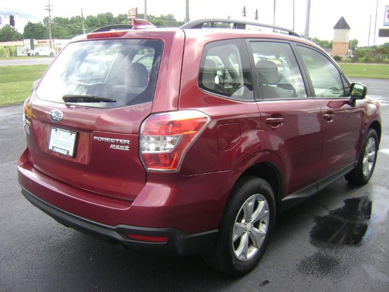 Subaru Forester 2.5i Premium PZEV CVT 2016