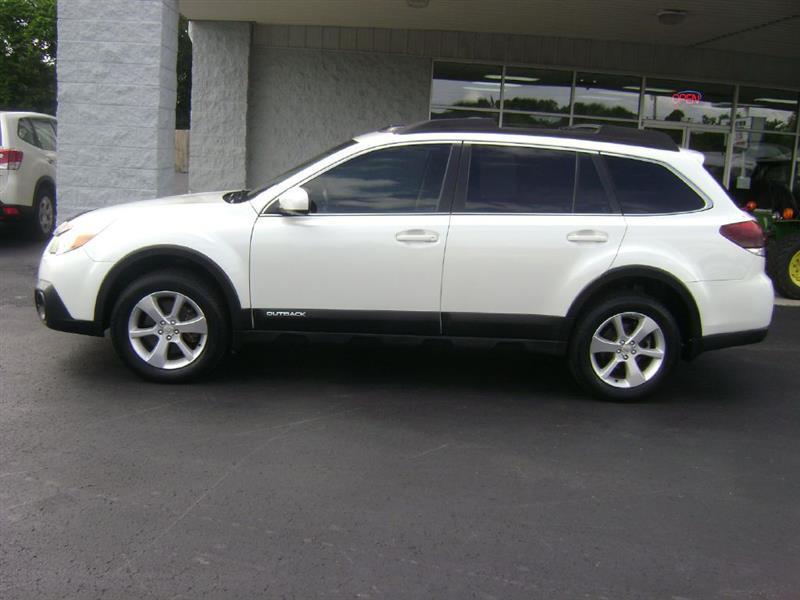 Subaru Outback  2013