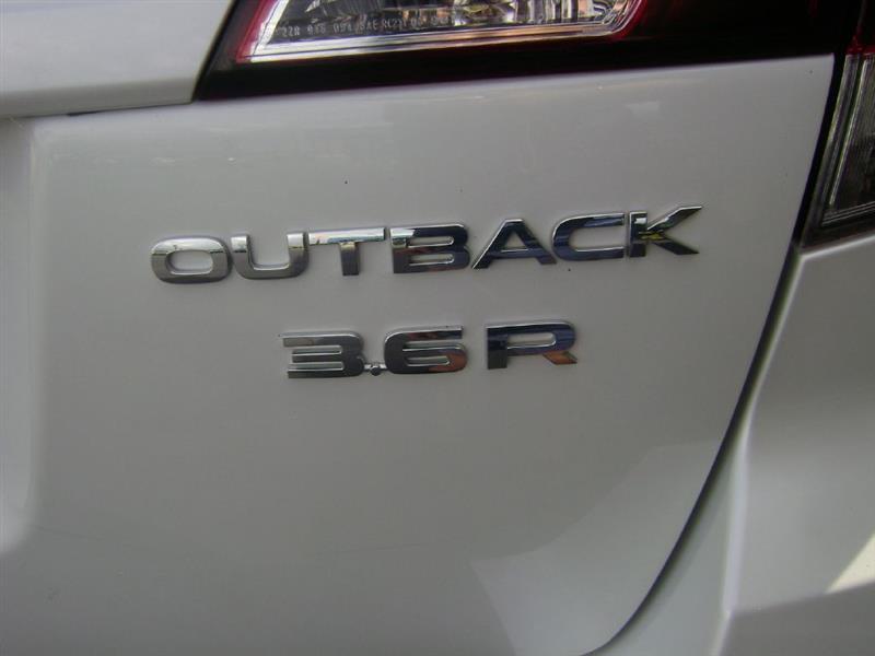 Subaru Outback  2013